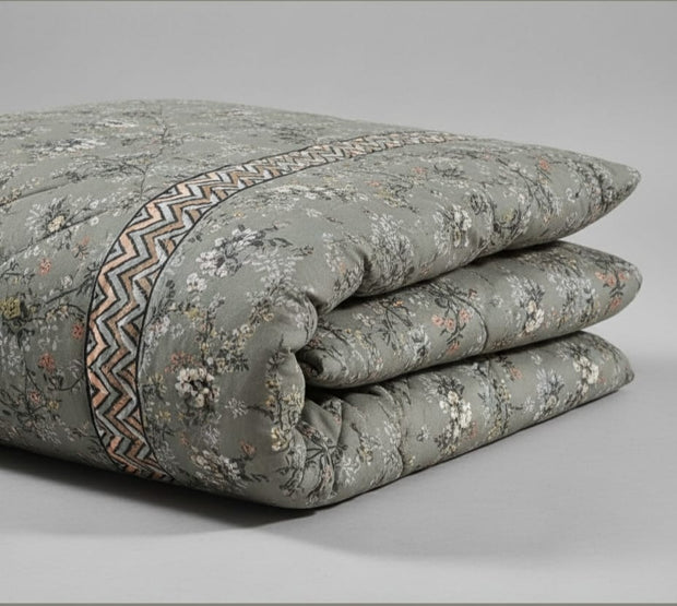 Loyta Winter Quilt Set - Razai Set - 6pcs - CQS101