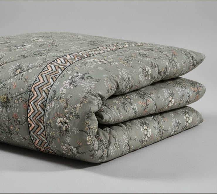 Loyta Winter Quilt Set - Razai Set - 6pcs - CQS101